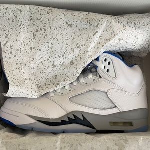 Jordan Retro 5 ‘Stealth’